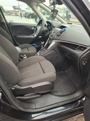 Vând opel zafira tourer - imagine 4