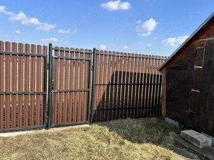 Particular schimb teren intravilan Harman cu apartament 2 camere, sau cu garsoniera in Mun. Brasov