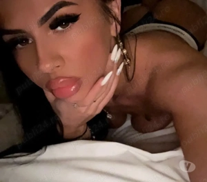 Bună sunt Anais! Fac doar deplasari full service!