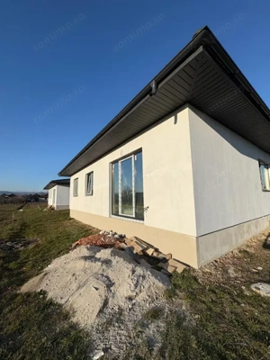 Casă modernă pe un singur nivel | 110 mp utili | Încălzire în pardoseală | Săsar
