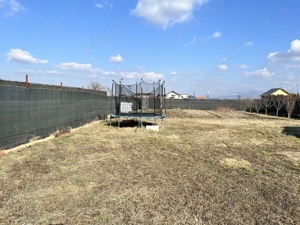 Teren intravilan 1000 mp ingradit cu foisor inchis utilitati pe teren PUZ livada pomi fructiferi - imagine 6