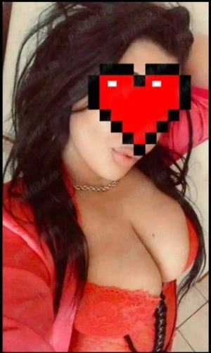 40++matura cu forme apetisante