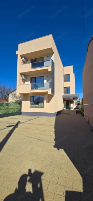 Clădire P+2 – 6 garsoniere moderne, închiriate integral, zona Brestei 