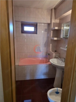 Apartament spatios 4 camere 97 mp – living 23 mp – Bd. Simion Barnutiu