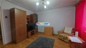 Apartament 3 camere, etaj 2, plus boxa,  zona Servicii Pasapoarte!