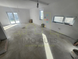 Duplex in Mosnita noua. Pozitie foarte buna. Se pot face 3 dormitoare - imagine 3