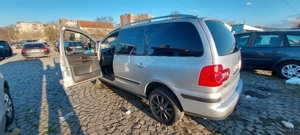 Volkswagen Sharan  - imagine 4