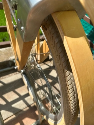 bicicleta lemn CocoMat