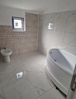 Casa Individuala Sanmihaiu Roman,Parter,4 Camere,2Bai,Toate Utilitatile - imagine 9