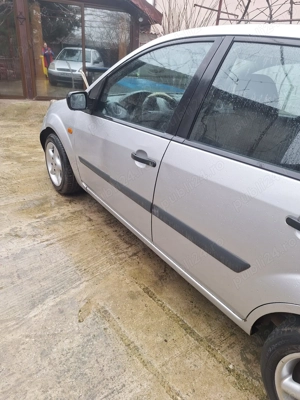 Ford Fiesta 2008 - imagine 3