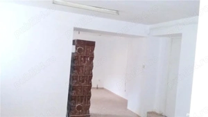 Semicentral - spatiu comercial de 45 de mp - imagine 9