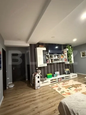Apartament cu 3 camere, 80 mp utili, mobilat si utilat, parcare, zona centrala - imagine 7