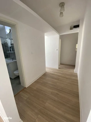 Apartament 3 camere. Renovat. Etaj 3. Aproape de Spitalul Judetean. Bloc izolat - imagine 8