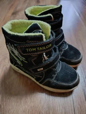 Incaltaminte cu lumini