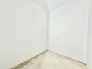Duplex 5 camere - 365 mp teren - Asfalt - Pozitie ideala Mosnita - imagine 19