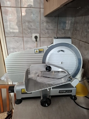 feliator mezeluri - imagine 2