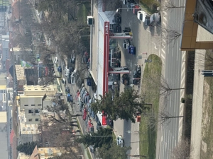 Proprietar   apartament 3 camere , 71 mp + boxă, la 5 minute de centru - imagine 8