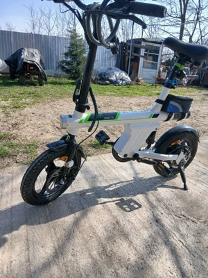 Bicicletă electrică 