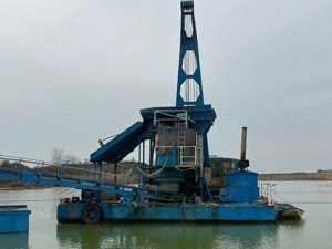 Vând Graifer Plutitor 