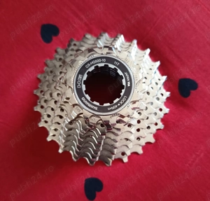 Bloc de pinioane pe casetă SHIMANO,10 viteze.