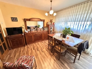 Vanzare Apartament 4 camere modificat in 3 CETATE M-uri vedere Parc 2 bai 2 balc