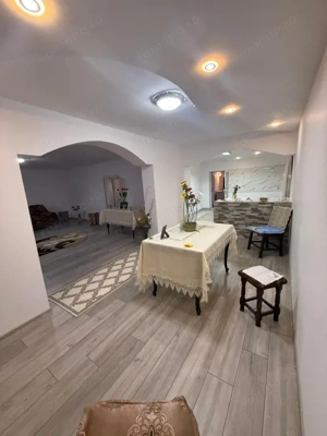 De vânzare casa Ciorani - 180000 euro - imagine 7