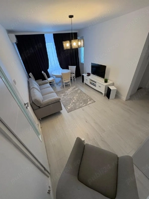 Inchiriez apartament 