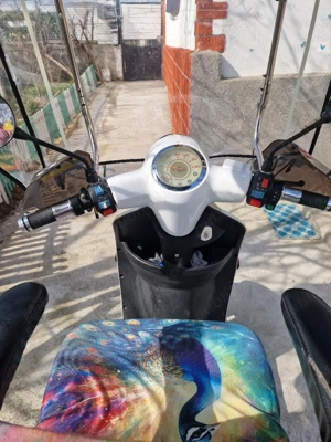 vînd tricicleta electrica fara permis 