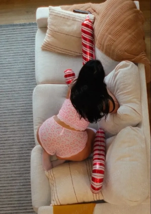 Senzualitate,placere,distractie si pasiune - imagine 3