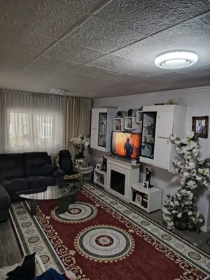 Varias - Casa Individuala - Teren  - imagine 18