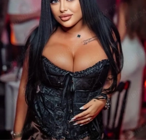 doar o zi confirm cu tatuajul fupa piept deplasari hotel 4stele - imagine 2