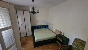 In Calarasi  - Central -Casa si teren  pe strada Grivita - imagine 2