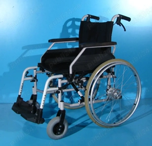 Scaun cu rotile Drive - latime sezut 50 cm