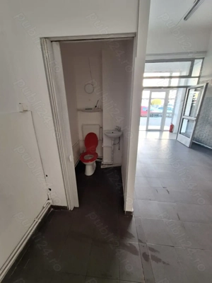 Închiriez spațiu comercial Mioveni  - imagine 7
