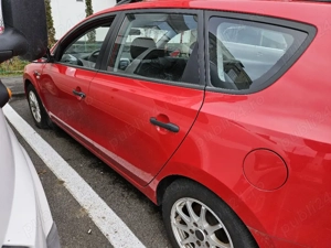 Vând Hyundai i30 CW  - imagine 4