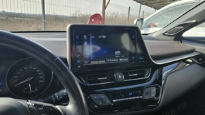 Vand Toyota C-HR,  hibrid, cutie automata, scaune incalzite, 38800 Km, 11.2017 - imagine 6