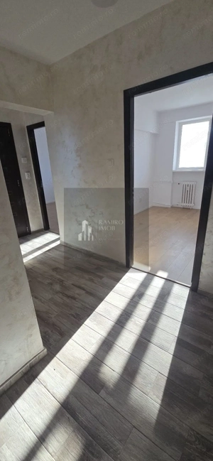 Apartament 3 camere | Decomandat / Doamna Ghica / COLENTINA/ RENOVAT