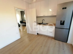 Casa moderna de inchiriat mobilata utilata cu garaj si curte Selimbar  - imagine 12