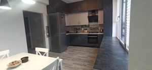  Apartament cu 2 camere de inchiriat