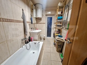 Apartament la casă cu curte privată - Velenta - imagine 9