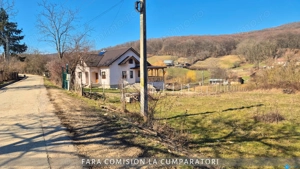 Teren 872 mp, zona linistita, aer curat - imagine 5