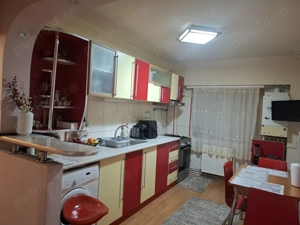 Vand apartament 3 camere-Ultracentral , sau schimb cu apartament 2 camere ,plus diferenta, 76000  - imagine 6