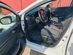 URGENT Megan 4 1.5 dci înmatriculat în februarie  - imagine 4