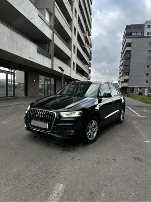 Audi Q3 S-tronic quattro 