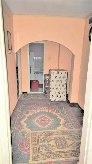 Ap. 2 camere dec. Micro 18, strada Brailei