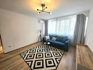 De vanzare 3 camere la Sala Palatului/Cișmigiu, gata de mutat