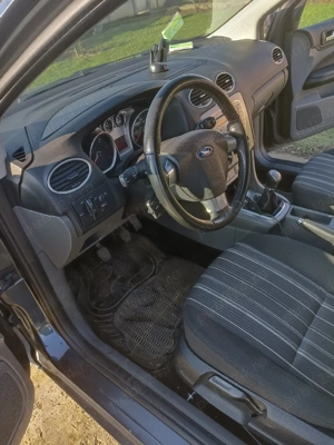 vînd Ford focus doi dizel euro 4 anul 2008  - imagine 3