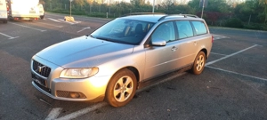 Volvo V70 an 2009 Diesel 2litri , gps, xenon, jenti aluminiu, comenzi volan, încălzire scaune, 