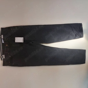 Blugi drepti Bershka