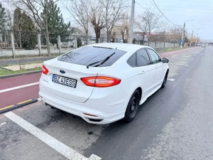 Ford Mondeo 2.0 TDCI PowerShift ST Line High - imagine 3